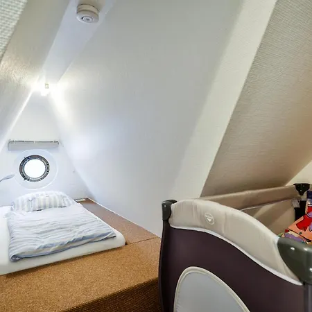 Snetjers Hues 14 * Hörnum